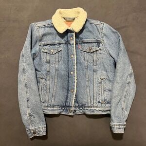 Levi's Women's Sherpa Trucker Jacket Blue Denim Jean Jacket Snap Button Size L